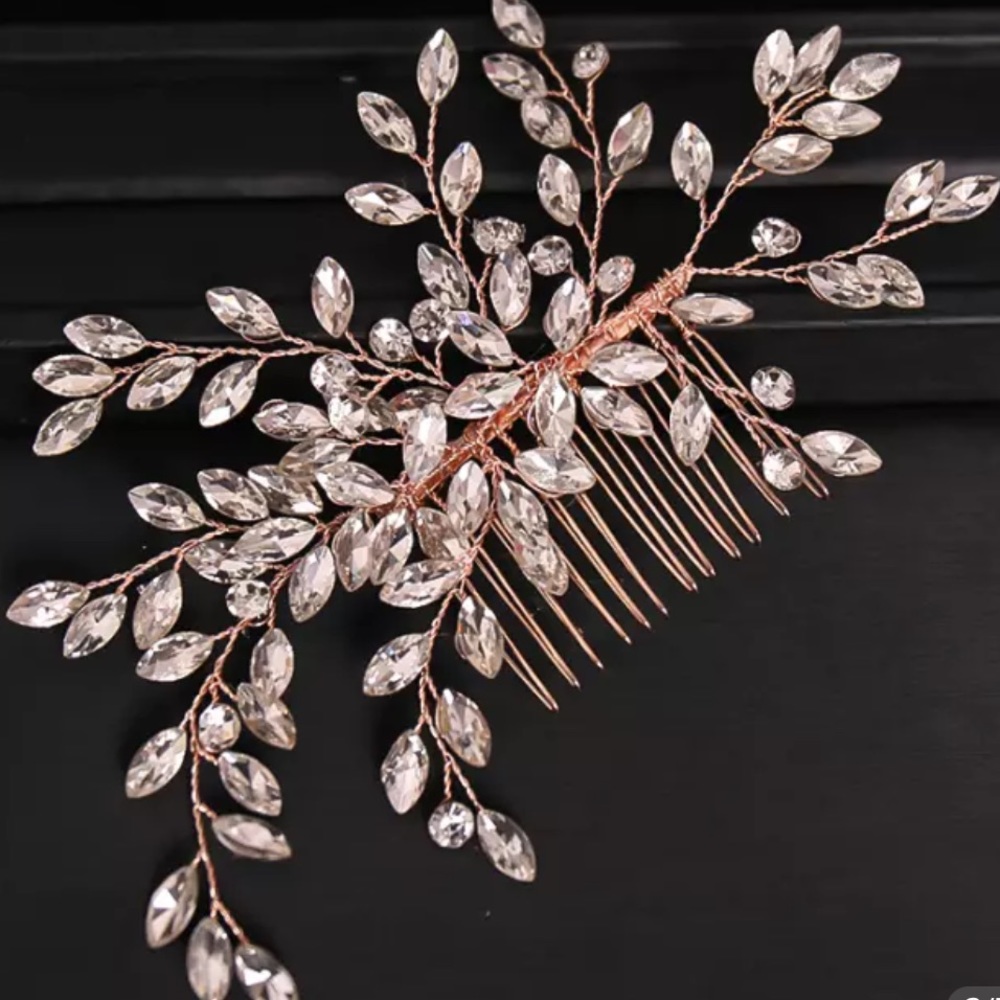 Beautiful crystal hair adornment decor jewels for wedding, bridal, elegant.